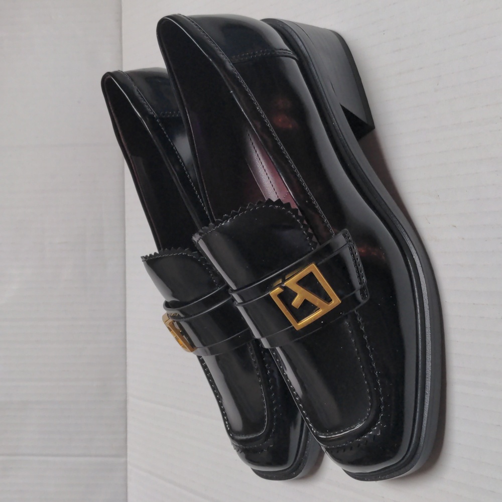 Franco Sarto Gloria Black Vegan Leather Loafers Minimalist Size 8.5